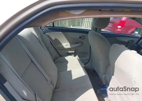 2011 Toyota Corolla Le z USA, uszkodzony, nr VIN 2T1BU4EE5BC709041